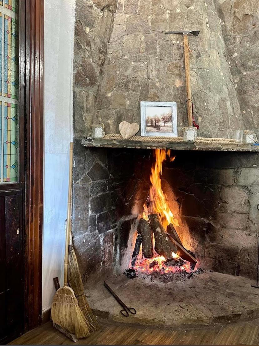 Hostal Cielo De Gredos Guisando Εξωτερικό φωτογραφία