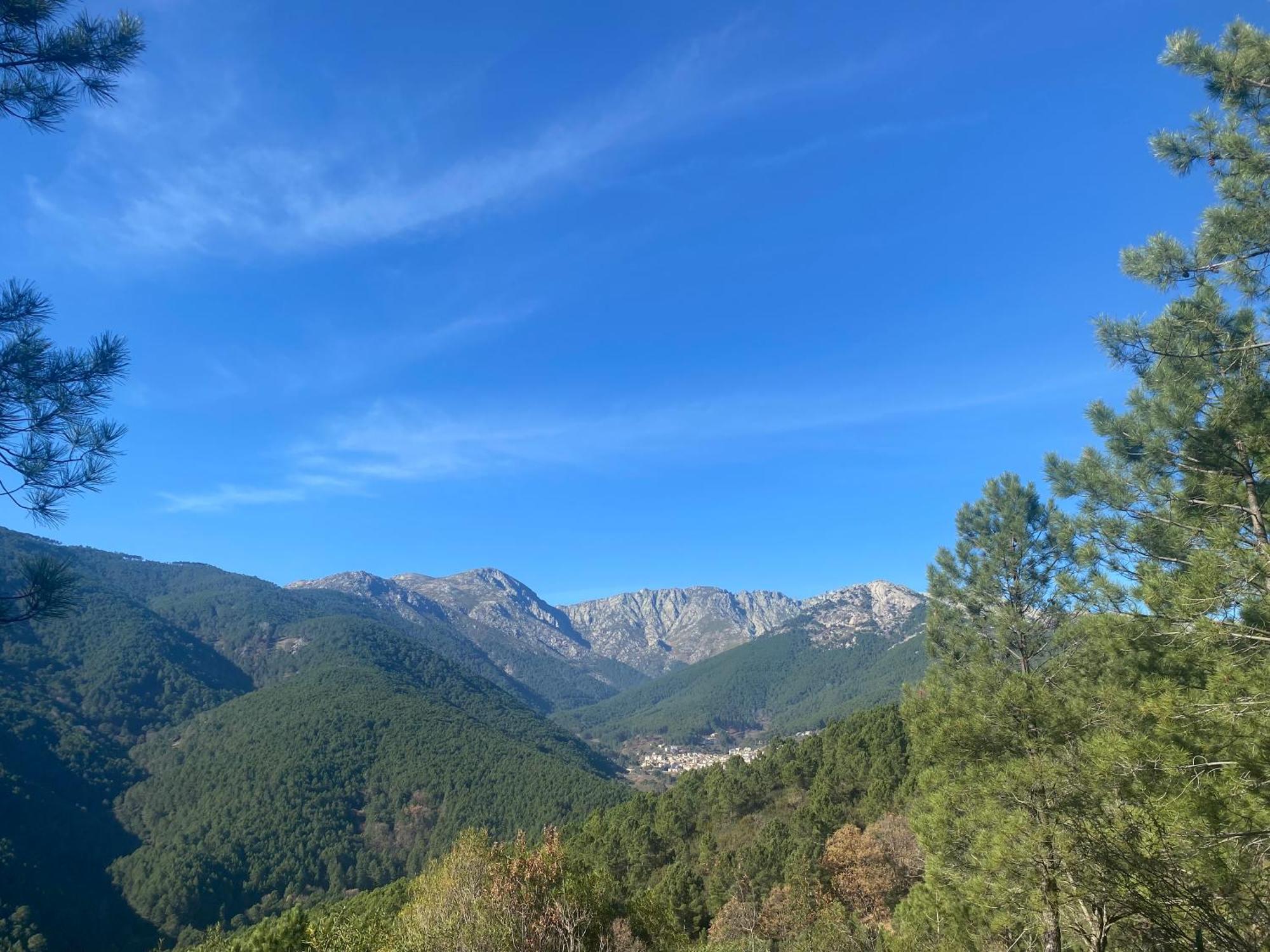 Hostal Cielo De Gredos Guisando Εξωτερικό φωτογραφία